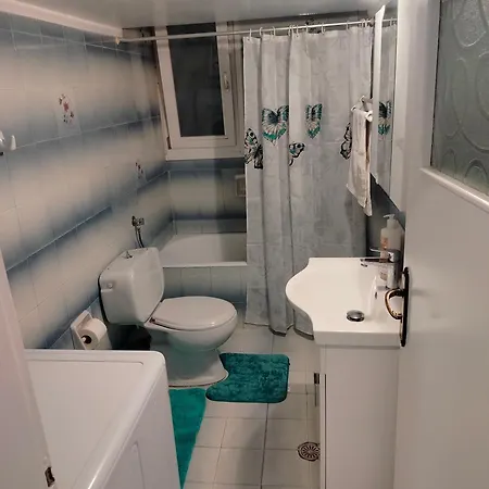 Αστερόεσσα *